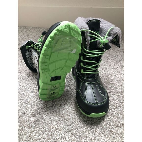 UGG Kids’ Butte II CWR Glow Graphic Boot Size 1Y - Picture 8 of 9